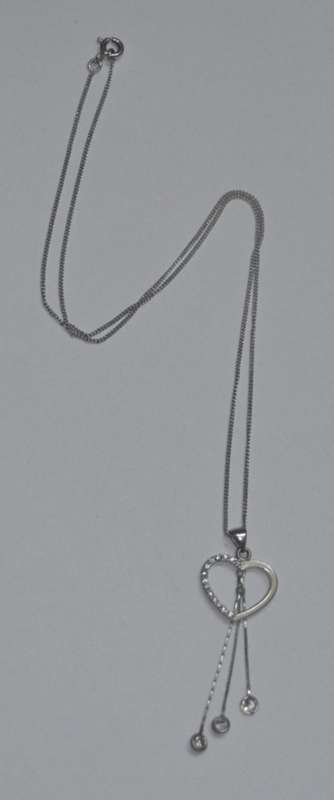 Vintage Middle Eastern YT900 Sterling Silver Heart and Crystal Pendant on 925 Silver Chain