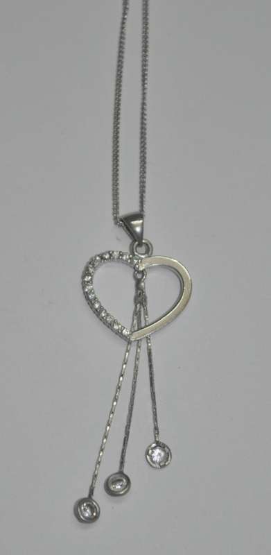 Vintage Middle Eastern YT900 Sterling Silver Heart and Crystal Pendant on 925 Silver Chain