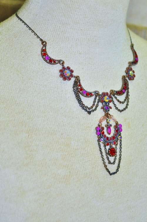 Vintage Antique Brass Tone, Red and Pink Crystal Festoon Style Necklace With Enamel Flowers