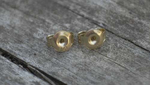 Vintage 9ct Yellow Gold Circle and Diamond Stud Earrings