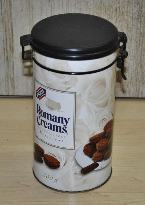 Collectible, Contemporary Pyotts Romany Creams Biscuit Tin