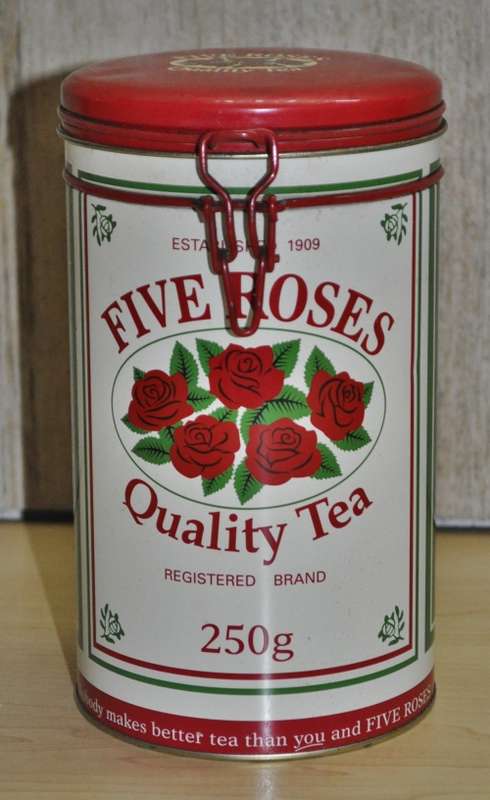 Vintage, Collectible Five Rose Quality Tea Tin