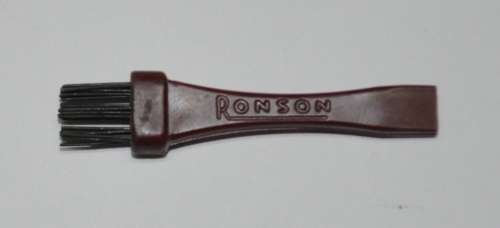 Vintage Ronson Varaflame Lighter with Original Box and Cleaning Brush - Made in England