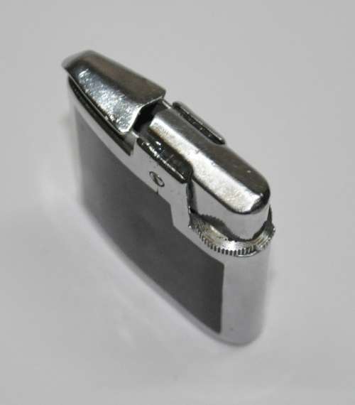 Vintage Ronson Varaflame Lighter with Original Box and Cleaning Brush - Made in England