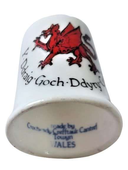 Collectible Vintage The Welsh Red Dragon China Thimble - made in Wales