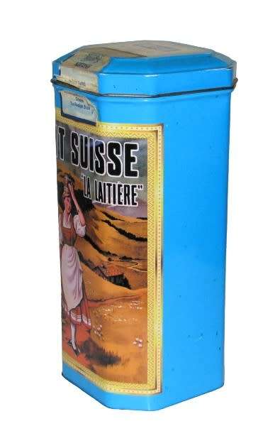 Vintage, collectible Nestlé Dessert Cream Tin with French Advertising `Lai Suisse La Laitiere`