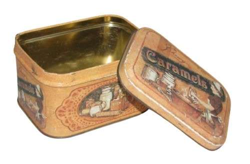 Vintage, Collectible Nostalgia Collection Chewy Caramels Tin