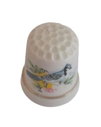 Collectible Vintage Porcelain Thimble - Ornithology