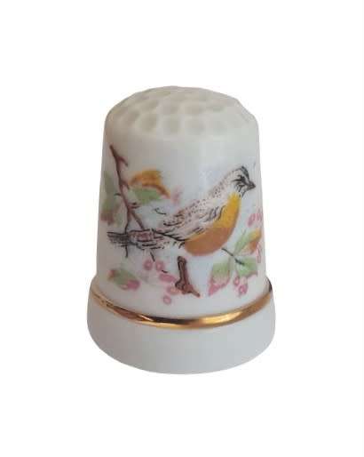 Collectible Vintage Porcelain Thimble - Ornithology