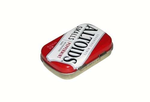 Small Collectible, Contemporary Altoids Peppermint Tin