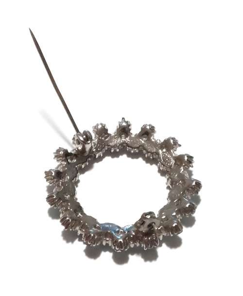 Vintage 1950`s Blue Aurora Borealis Rhinestone Wreath Brooch by Sphinx