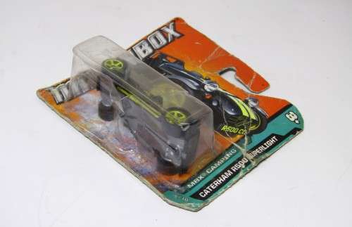 Matchbox Die-cast Catamaran R500 Superlight in original packaging (2011)