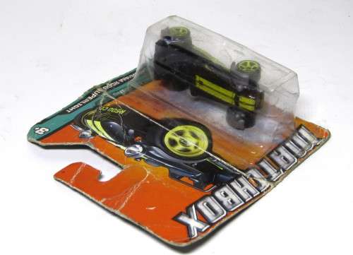 Matchbox Die-cast Catamaran R500 Superlight in original packaging (2011)
