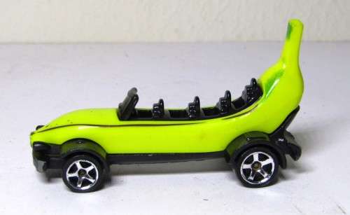 Collectible Matchbox Die-cast Big Banana Car (2019) M43