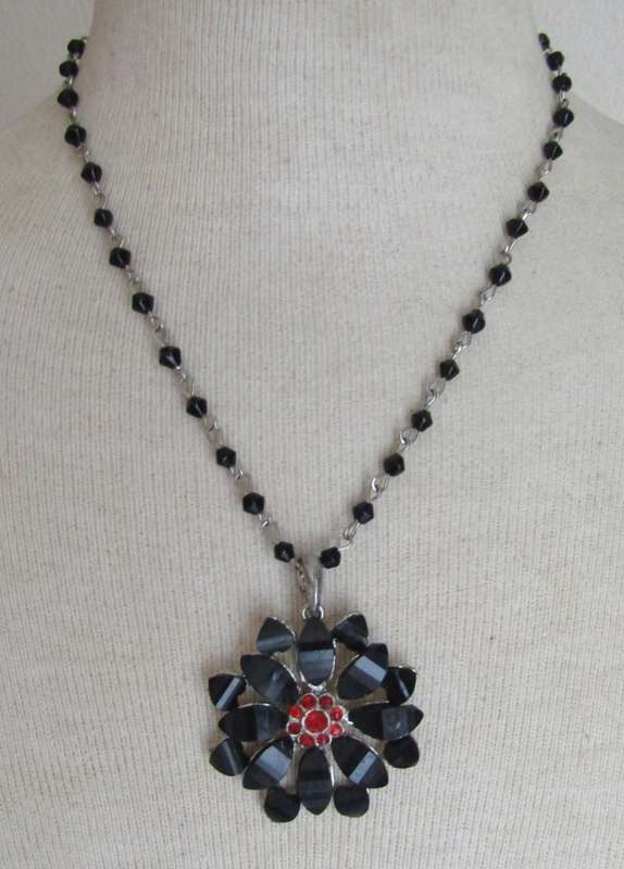 Vintage silver tone black and red flower pendant necklace