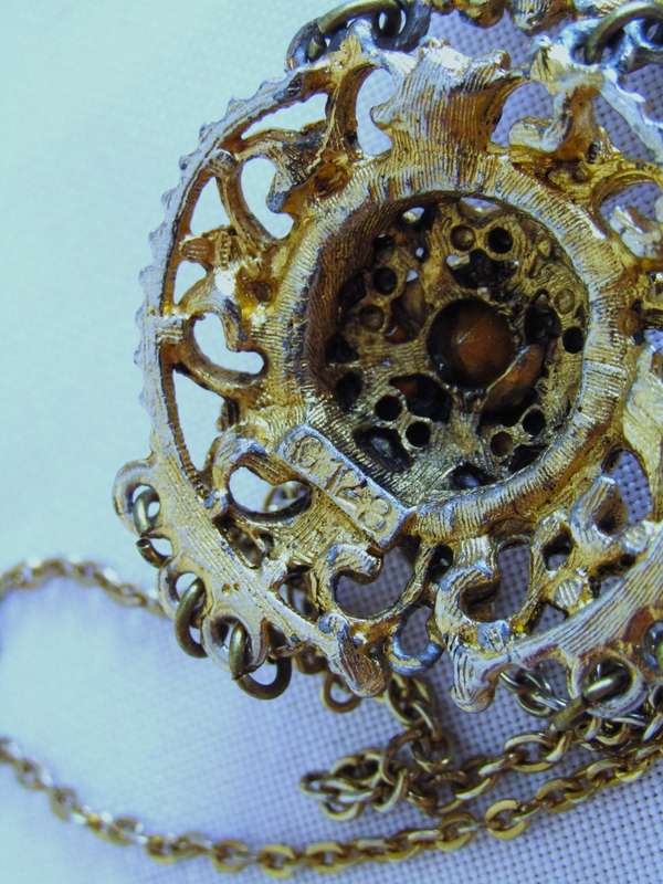 Vintage Gold tone, Ruby and Clear Faceted Crystal & Faux Seed Pearl Brooch Pin