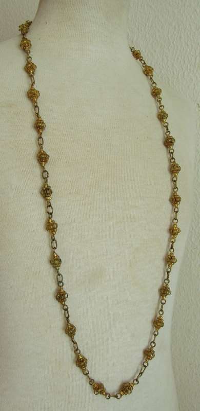 Vintage 1940s gilt brass wire basket bead necklace