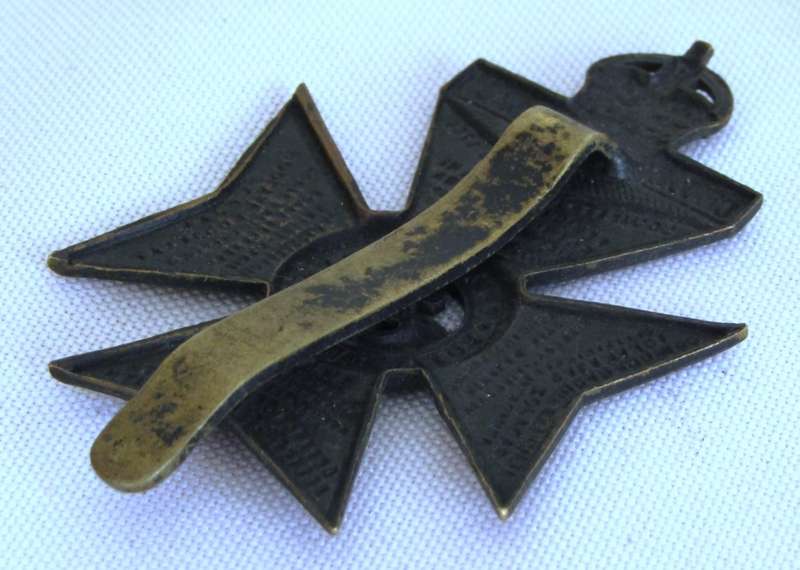 British King`s Royal Rifle Corps Cap Badge
