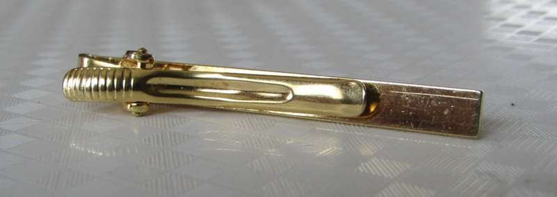 Vintage gold plated machined tie bar