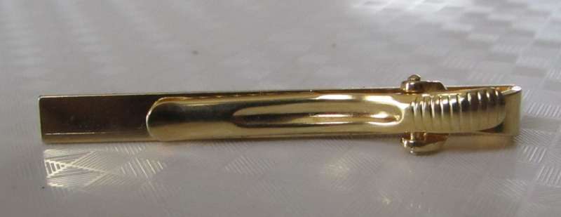 Vintage gold plated machined tie bar