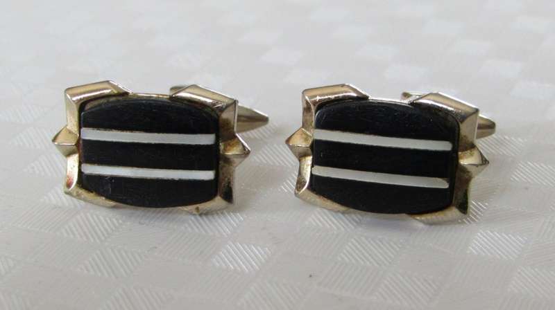 Vintage gold tone simulated onyx with mother of pearl inlay cufflinks