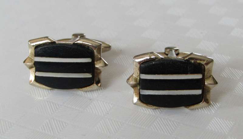 Vintage gold tone simulated onyx with mother of pearl inlay cufflinks