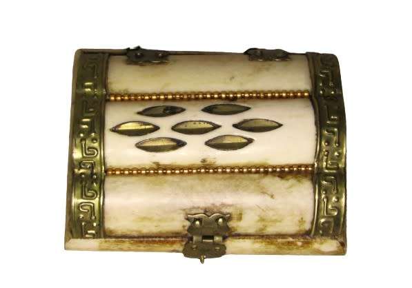 Vintage Camel Bone Trinket/Jewellery box with Brass Hardware and Purple Felt lining Made in India