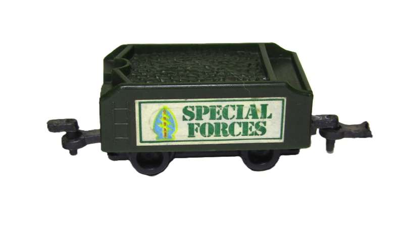 Special Forces,  88th Division, Battery powered Locomotive with 3 cars Made in Hongkong