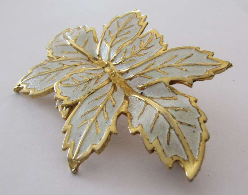 Vintage Gold Tone and Enamel Maple Leaf Belt Buckle