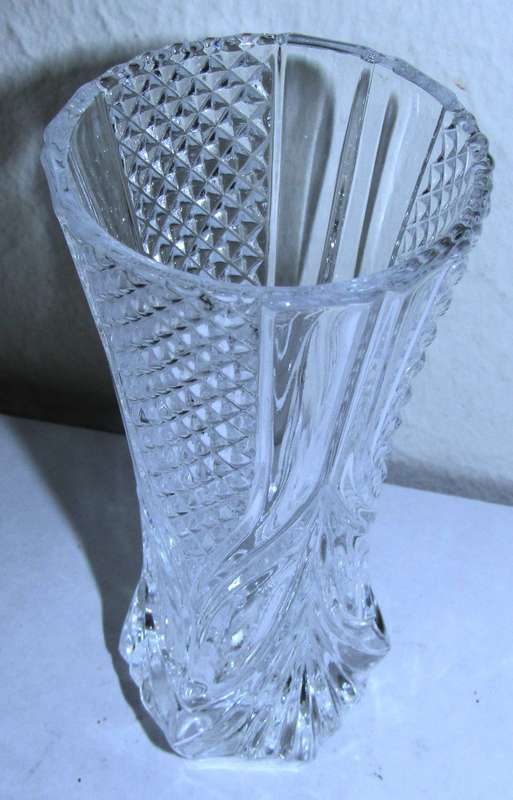 Vintage Cristal D`arques Royale Pattern Genuine Lead Crystal Bud Vase Made in France