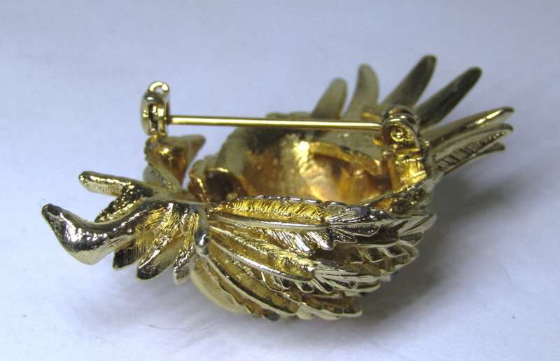 Vintage Gold Tone Scottish Thistle Brooch, signed Lisner c1950/60