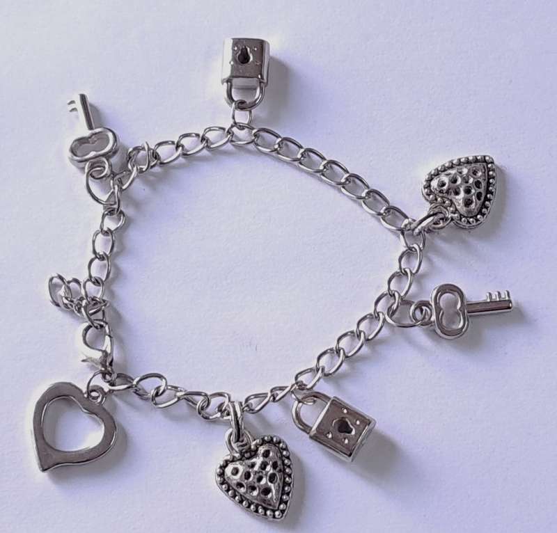 Vintage Silver Tone Key to Your Heart Charm Bracelet