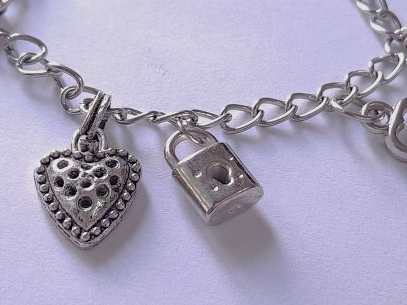 Vintage Silver Tone Key to Your Heart Charm Bracelet
