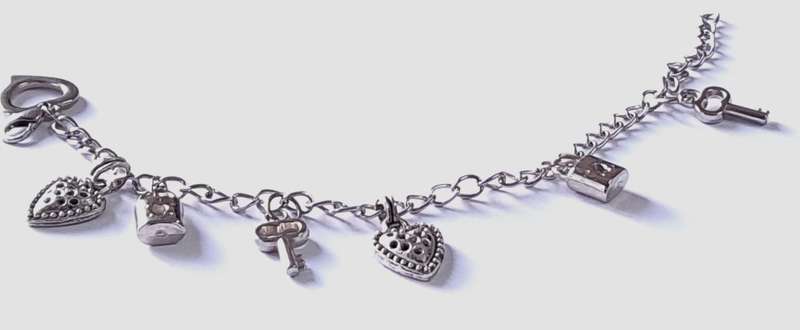 Vintage Silver Tone Key to Your Heart Charm Bracelet