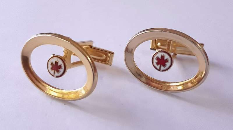 Vintage Gold Tone and Enamel Canadian Maple Leaf Cufflinks and Tie Clip