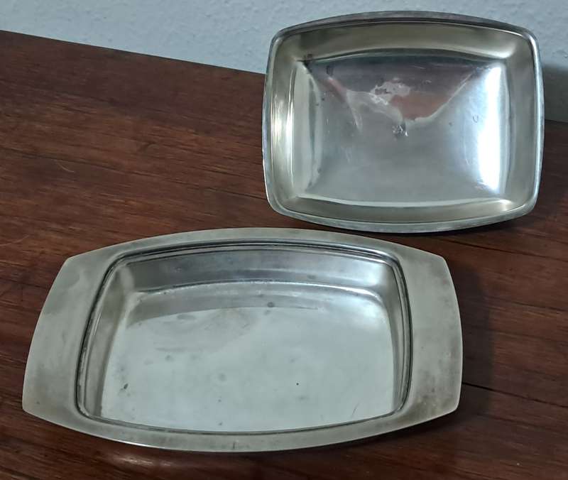 Vintage Silver Plated Butter Dish featuring an exquisite carved acorn handle