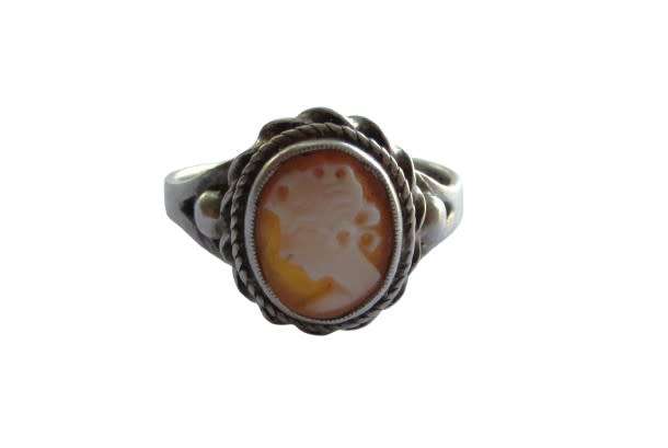 Vintage Ladies Sterling Silver Cameo Ring - Made in South Africa c1970