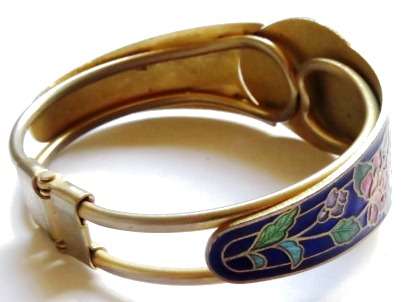 Vintage 1980s cloisonne hinged clamper bracelet