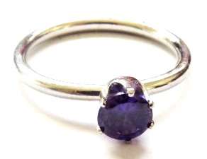 Small fashion ring with purple stone (Size 9)