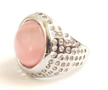 Silver tone fashion ring with a big light pink stone (Size 6.5)