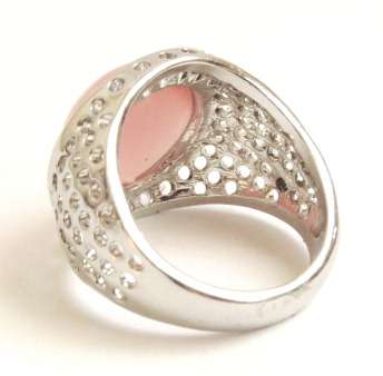 Silver tone fashion ring with a big light pink stone (Size 6.5)