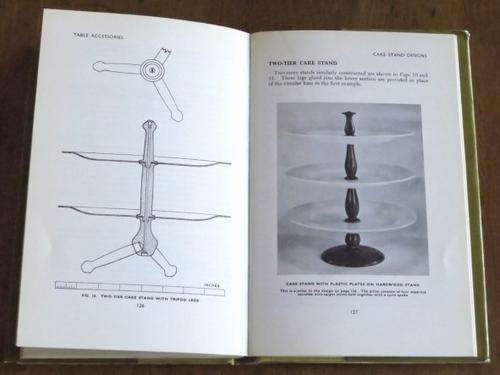 Practical Designs for Wood Turning by Roland Seale ISBN 0237444682