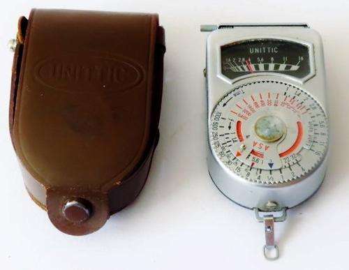 Vintage Unittic exposure/light meter in its leather case