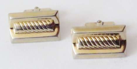 Vintage gold tone Anson cufflinks in their original case