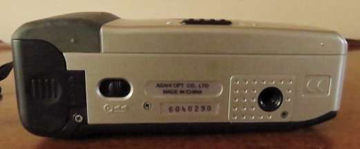Pentax PC-550 35mm Autofocus compact camera in original box with instructions and protective case