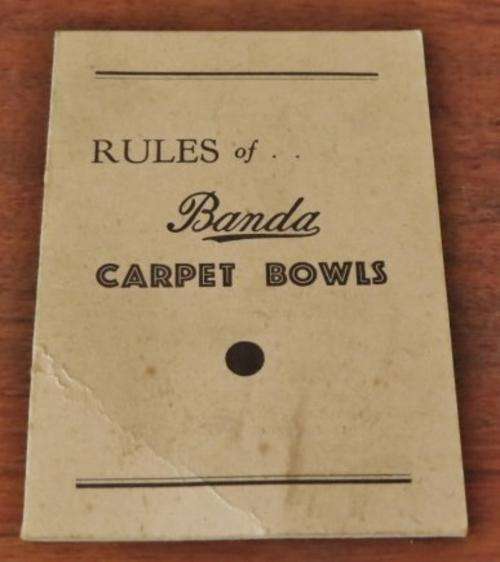 Vintage 1930's set of Banda carpet bowls in original box with rules booklet and rubber toe mat