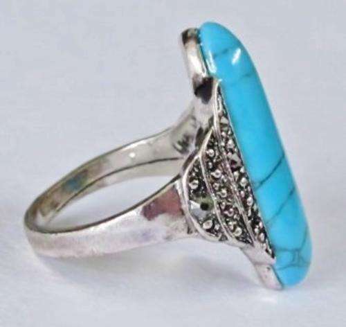 Silver tone fashion ring with turquoise and marcasite (Size 10)
