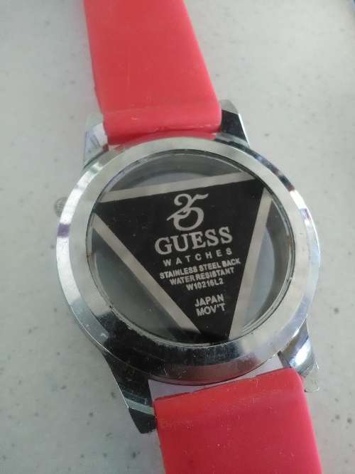 GUESS WATCH JAPAN MOV'T WATER RESISTANT BATTERY FLAT NOT TIKING !