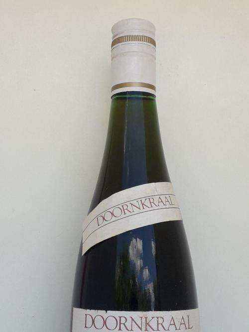 ANTIQUE VINTAGE DOORNKRAAL PERLE WINE BOTTLE SEALED