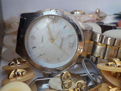 VANTAGE JEWELRY AND BUTTONS JOB LOTT UP FOR GRABS DON'T MISS THIS ONE !!!!!!!!!!